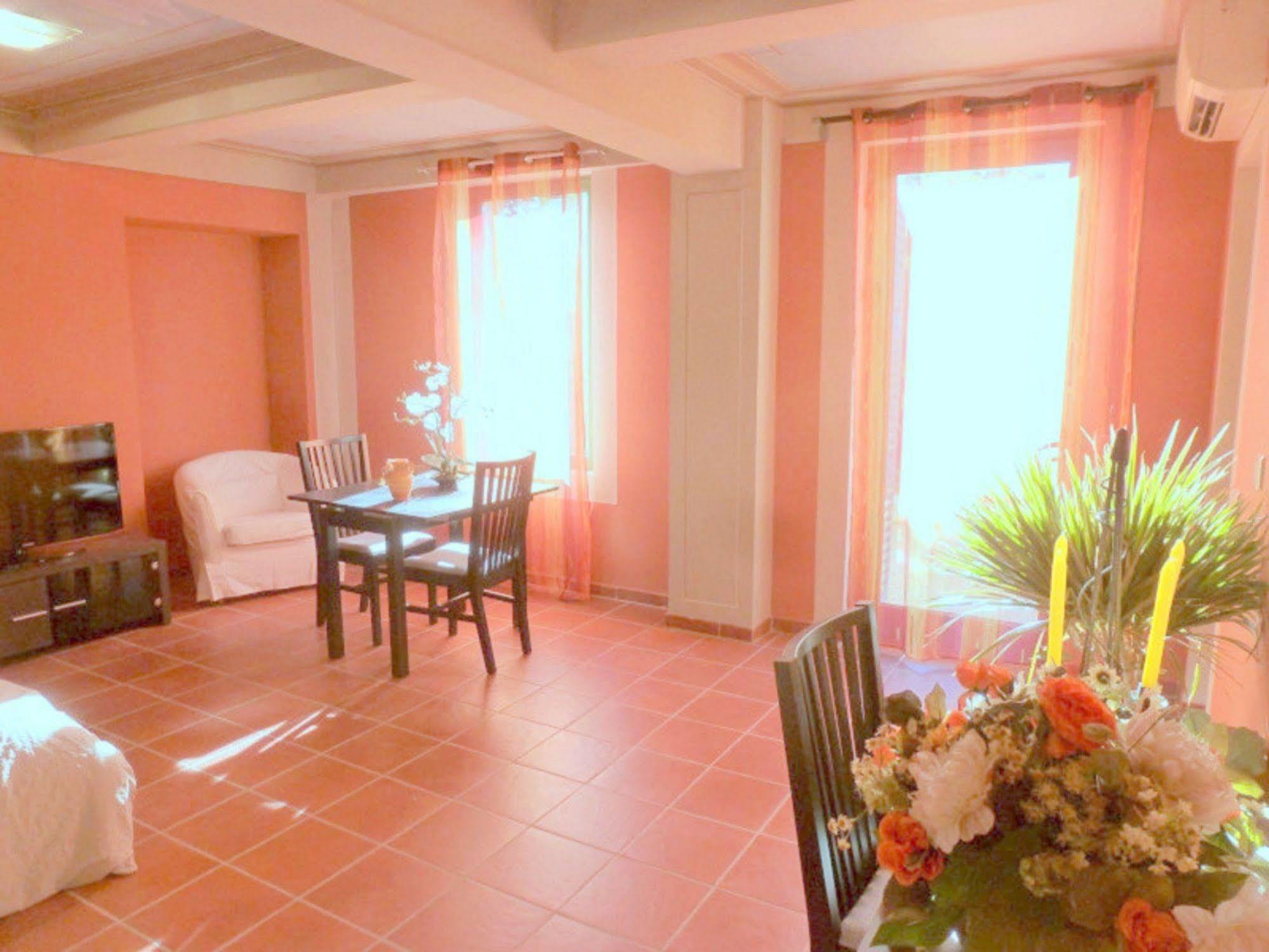 ניס Chambre D'Hotes Serenita Di Giacometti מראה חיצוני תמונה